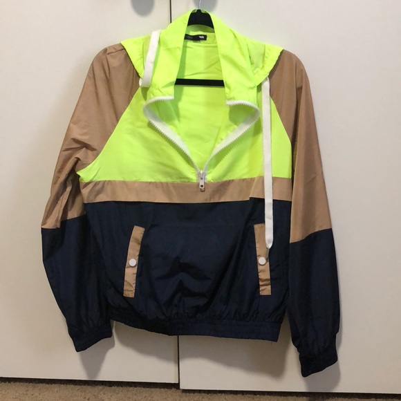 Windbreaker FN - Picture 1 of 2